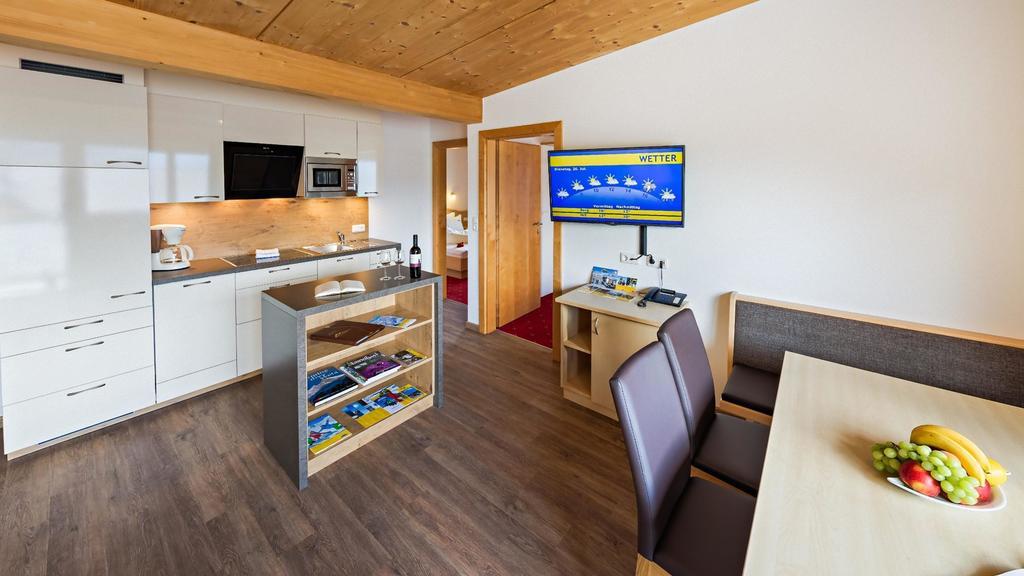 Apart-Hotel Bergkoenig Фісс Екстер'єр фото